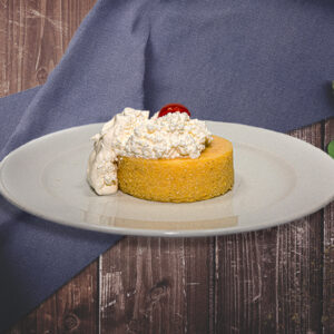 Mămăliguță cu brânză și smântână